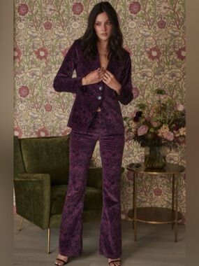 PAIGE Morris & Co. X Paige High Rise Lou Lou  Pants Black Cherry Velvet Size 29